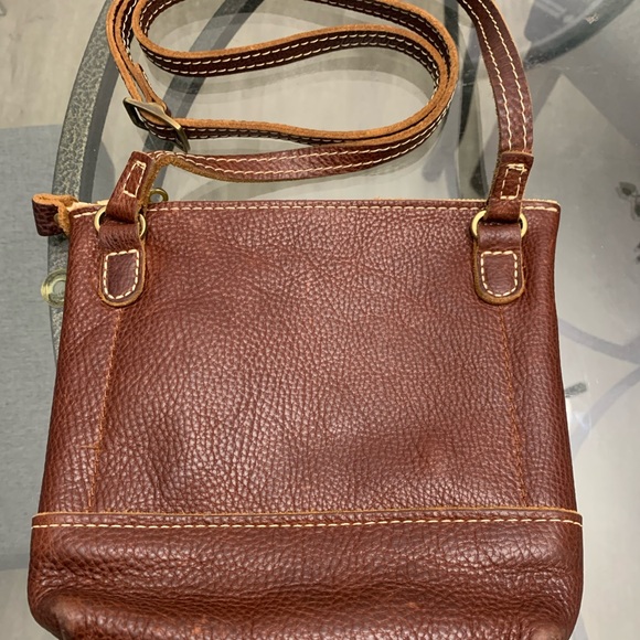 Portland Leather Rich Brown crossbody Bag - Picture 2 of 8
